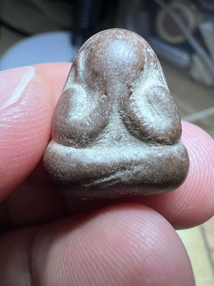 พระปิดตาหลวงปู่เหมื่อนวัดกำแพง