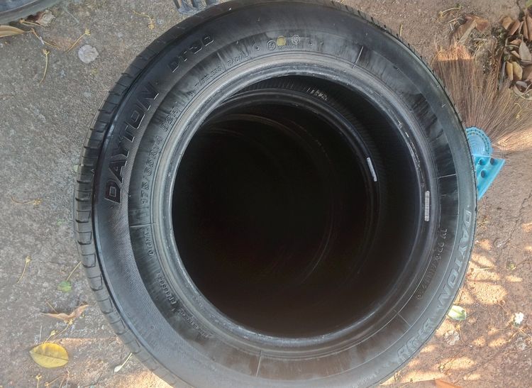 ขายยางรถยนต์มือสอง ขอบ 14 ปี2023(175- 65-14) รูปที่ 3