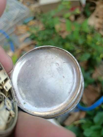 นาฬิกาพกโบราณ Cylindre 15 Rubis Silver .800 หน้ากระเบื้อง ระบบไขลาน ตัวเรือน 43mm.เป็นเงินแท้ทั้งเรือน ขอบกะไหล่ทอง 14k.หนามาก พร้อมส่งครับ. รูปที่ 11