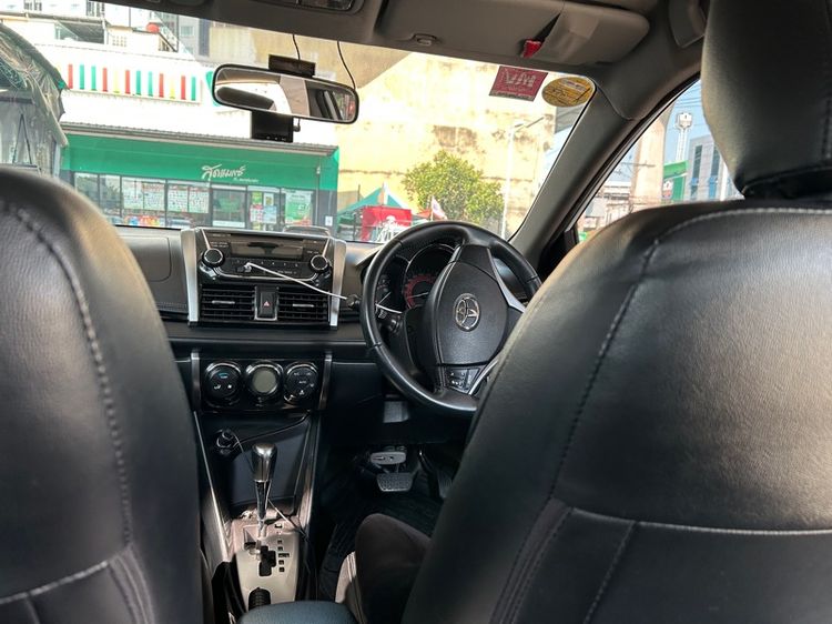 รถ Toyota Vios 1.5 S สี ขาว