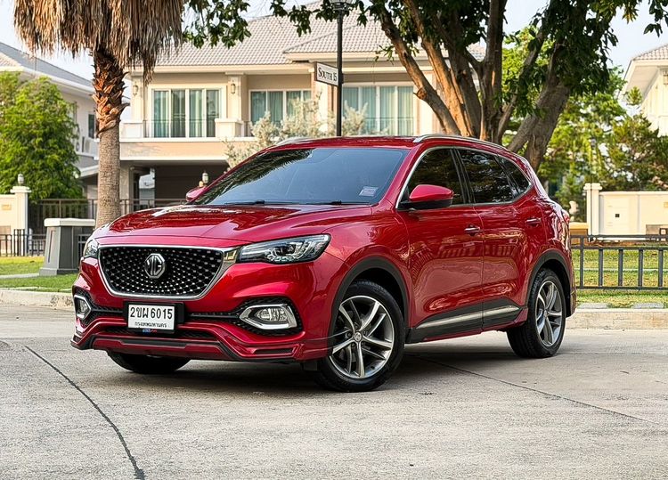 รถ MG HS 1.5 D สี แดง