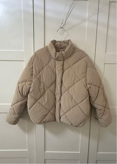 New Zara Puffer Jacket ครีม (ซื้อจากช็อป 2200 ขายต่อแค่ 1800 บาทยังไม่เคยใส่ใหม่) รูปที่ 2
