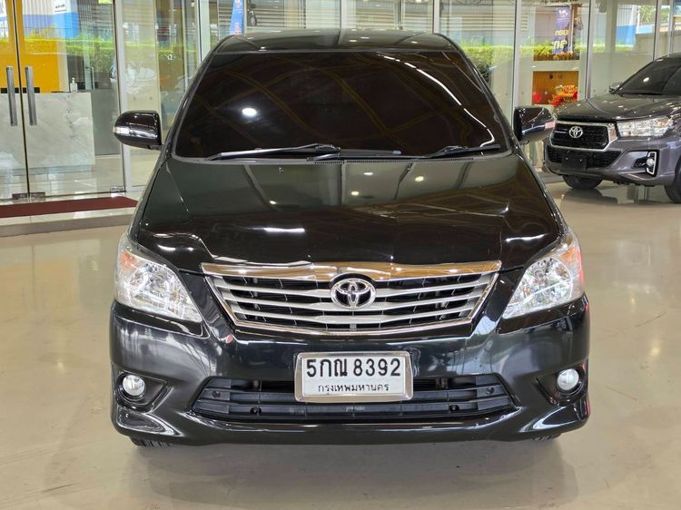 Toyota Innova 2013 2.0 V Utility-car เบนซิน LPG เกียร์อัตโนมัติ ดำ รูปที่ 2