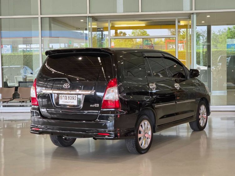 Toyota Innova 2013 2.0 V Utility-car เบนซิน LPG เกียร์อัตโนมัติ ดำ รูปที่ 4