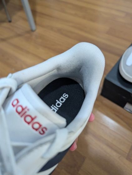 รองเท้าผ้าใบมือสอง Adidas Barreda IH1228 ไซส์ EU 42 UK 8  รูปที่ 10