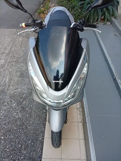 Honda ขายpcx150ปึ 2014เจ้าของขายเอง,ไมล์แท้,สภาพดีภาษีไม่ขาดใช้งานได้ปกติไม่เคยล้มมีแปะบ้างตามรูป