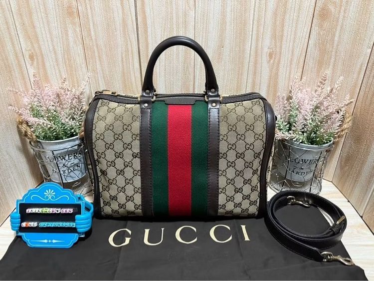 ไม่ระบุ หลากสี อื่นๆ Gucci GG Canvas Medium Boston Bag With Shoulder Strap