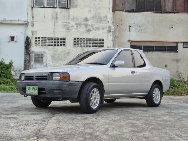Nissan NV 1999 1.6 Queen Cab LXT Pickup เบนซิน ไม่ติดแก๊ส เกียร์ธรรมดา บรอนซ์เงิน รูปที่ 4