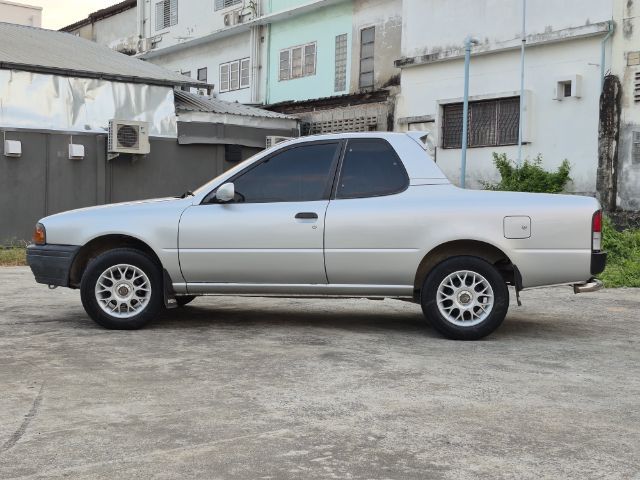 Nissan NV 1999 1.6 Queen Cab LXT Pickup เบนซิน ไม่ติดแก๊ส เกียร์ธรรมดา บรอนซ์เงิน รูปที่ 2