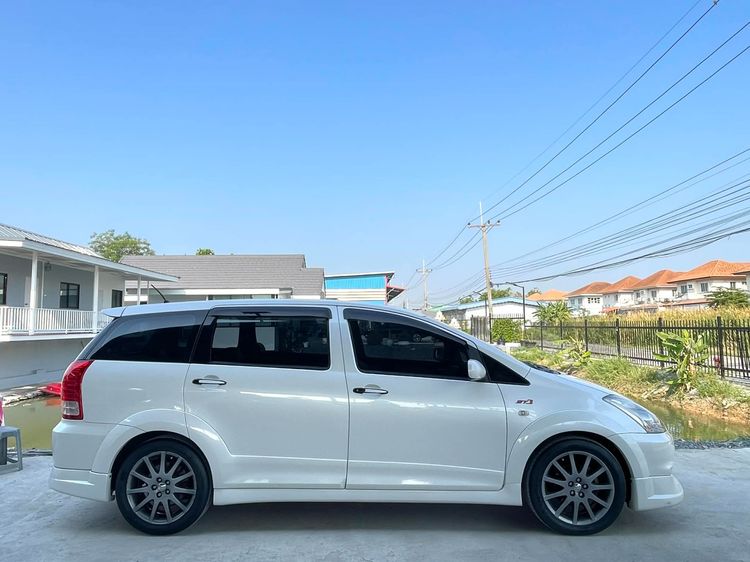 Toyota Wish 2010 2.0 ST3 Utility-car เบนซิน ไม่ติดแก๊ส เกียร์อัตโนมัติ ขาว รูปที่ 4