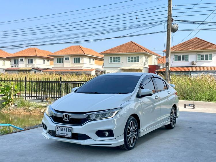 รถ Honda City 1.5 Sv Plus i-VTEC สี ขาว