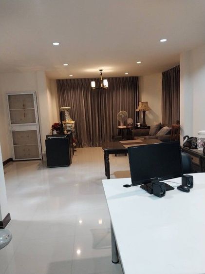 ตกแต่งครบ บ้านเดี่ยวให้เช่า พร้อมเฟอร์  รูปที่ 3