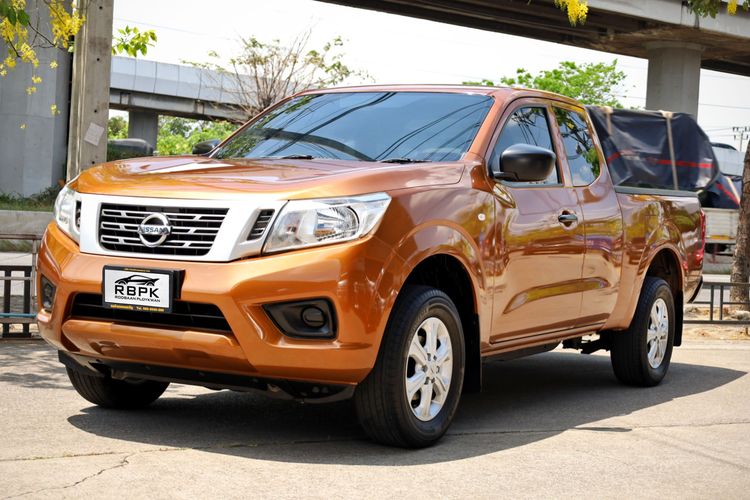 รถ Nissan Navara 2.5 S King Cab สี ส้ม
