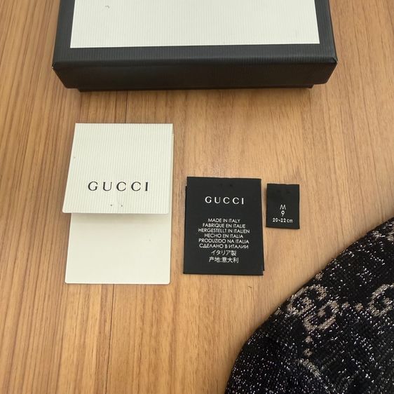ถุงเท้า Gucci metallic GG logo socks รูปที่ 3