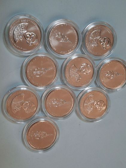 เหรียญไทย 20 บาทพระพันปี พร้อมตลับ ไมผ่านการใข้งาน