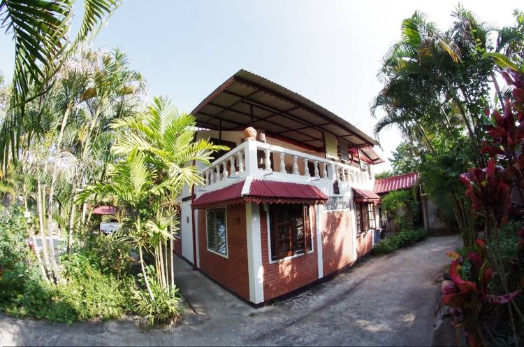 มีบางส่วน ขายบ้านสวนหลัง ม.แม่โจ้ ทำเลทอง พร้อมสระว่ายน้ำ ต.ป่าไผ่ อ.สันทราย เชียงใหม่ 