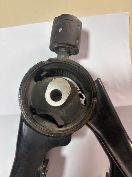 ยางแท่นเครื่องหลัง อัสติสปี14-16 แท้ถอด รูปที่ 5