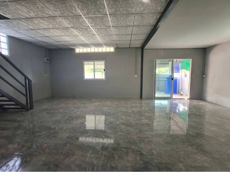 ขายบ้านชั้นเดียว ทรงโมเดริน สภาพเยี่ยม รูปที่ 4