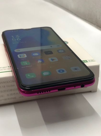 OPPO F9 ตัวเครื่อง ชุดชาร์จ ของแถม แบตเริ่มเสื่อม รูปที่ 2