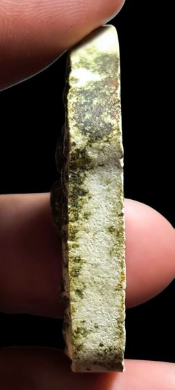 พระขุนแผนผงพรายกุมารพิมพ์นิยมB หลวงปู่ทิม วัดละหารไร่ จ.ระยอง รูปที่ 4