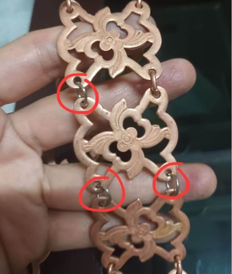 เข็มขัดโบราณสีนาค มาพร้อมกล่องดั้งเดิม ตอก40เปอร์เซ็น ตอกภาษาจีน มีตอกทุกข้อ หัวเข็มขัดหาย รูปที่ 7