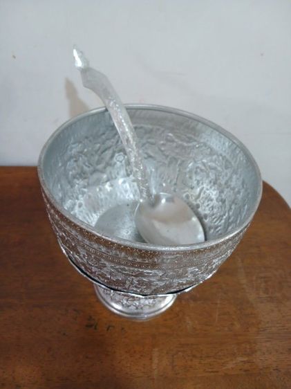 ขันข้าวใส่บาตรพร้อมพานรองกับทัพพี รูปที่ 2