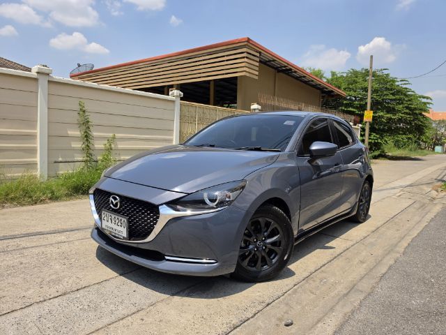 Mazda Mazda 2 2021 1.3 Skyactiv-G S Leather Sedan Sedan เบนซิน ไม่ติดแก๊ส เกียร์อัตโนมัติ เทา รูปที่ 3