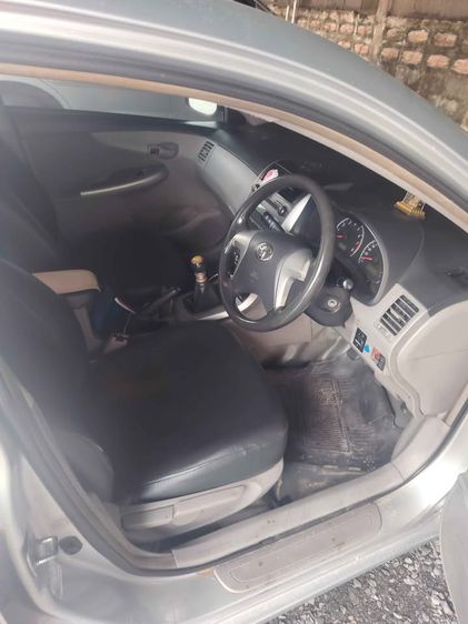 Toyota Altis 2013 1.6 G Sedan เบนซิน LPG เกียร์ธรรมดา เทา รูปที่ 4