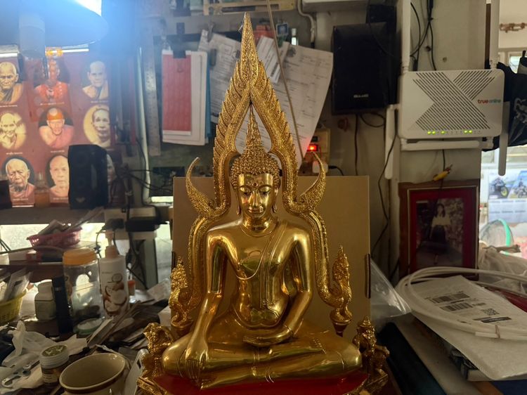 พระพุทธชินราช ภปร.9นิ้วน รุ่นปฎิสังขรณ์ ปี2534 รูปที่ 3