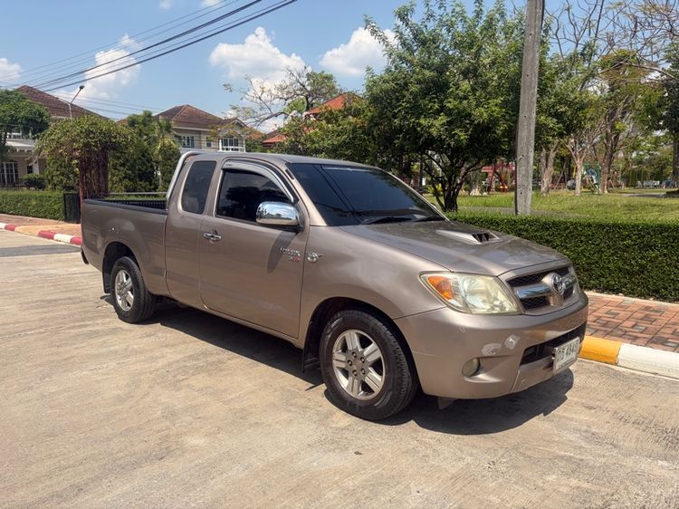 Toyota Hilux Vigo 2008 2.5 Smart Cab E Pickup ดีเซล เกียร์ธรรมดา ทอง รูปที่ 2