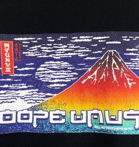 AAPE BY A BATHING APE® Mount Fuji Graphic T-Shirt รูปที่ 4