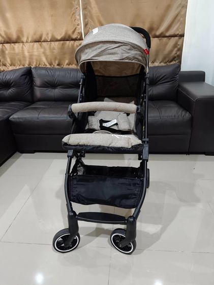 รถเข็นเด็ก Kinlee 4 ล้อ สีเทาคอฟฟี่ สภาพ 99 เปอร์เซ็นต์ เหมือนใหม่ (แถมรถเข็นขนาดเล็กแบบสามล้อ-แสดงในรูปด้านล่าง) รูปที่ 7