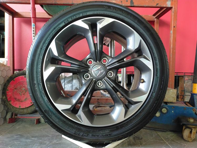 แม็กฮอนด้า ขอบ17 พร้อมยางโยโกฮาม่า 215 50 17 ปี24 ใส่ civic ได้ทุกรุ่น รูปที่ 4