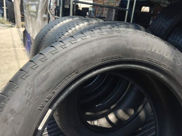 Bridgestone 215 55 17 ปี 23 รูปที่ 2