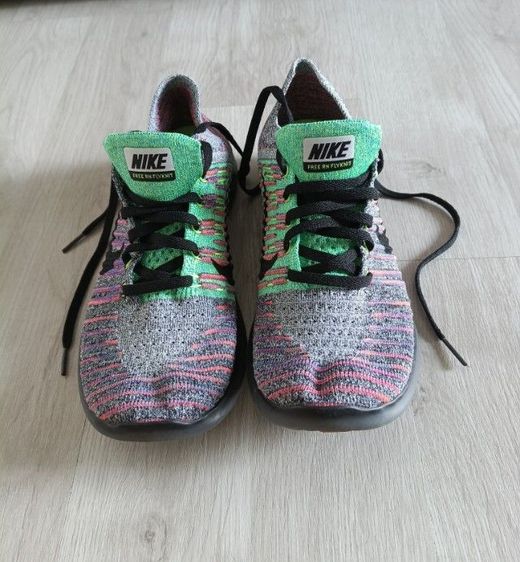 รองเท้าNIKE UK5.5 EUR39 CM25 รูปที่ 2