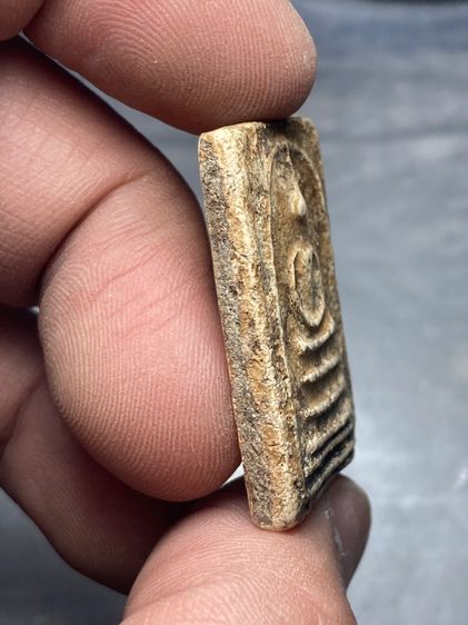 พระสมเด็จเส้นด้าย รูปที่ 4