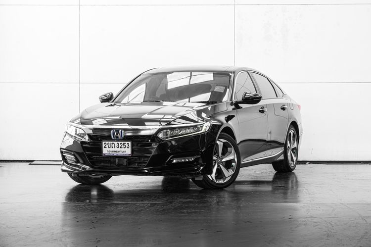 รถ Honda Accord 2.0 e:HEV Tech สี ดำ