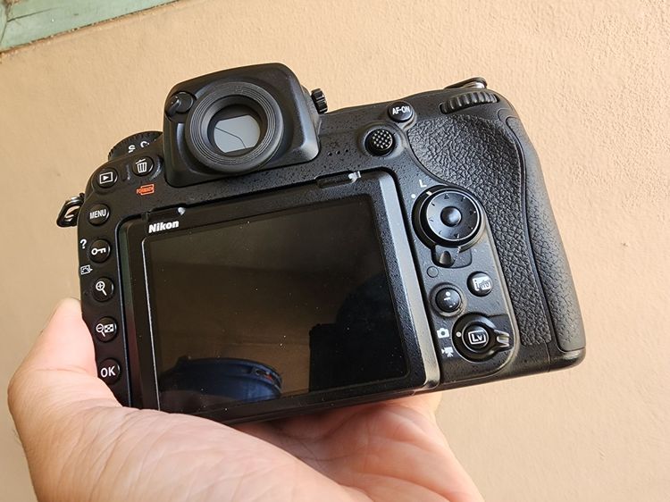 Nikon D500 ราคาถูกๆ ใหม่กว่านี้ก็มือหนึ่งละจ้า  รูปที่ 10