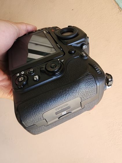 Nikon D500 ราคาถูกๆ ใหม่กว่านี้ก็มือหนึ่งละจ้า  รูปที่ 7