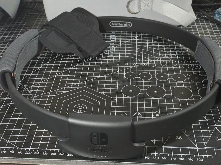 Nintendo Switch 1 กล่องแดง + Ring Fit + Joy แท้อีกคู่ + 2 เกม รูปที่ 6