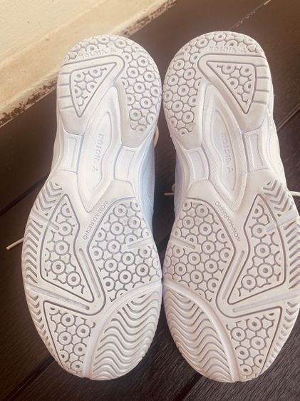 รองเท้าแบดมินตันVICTOR A170II รูปที่ 4