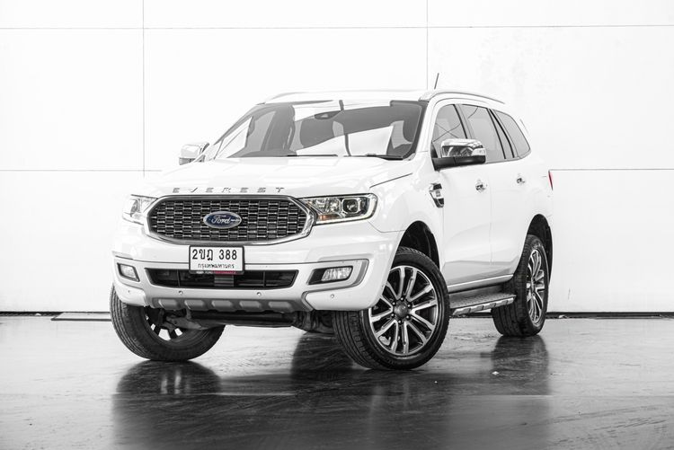 รถ Ford Everest 2.0 Turbo Titanium+ สี ขาว