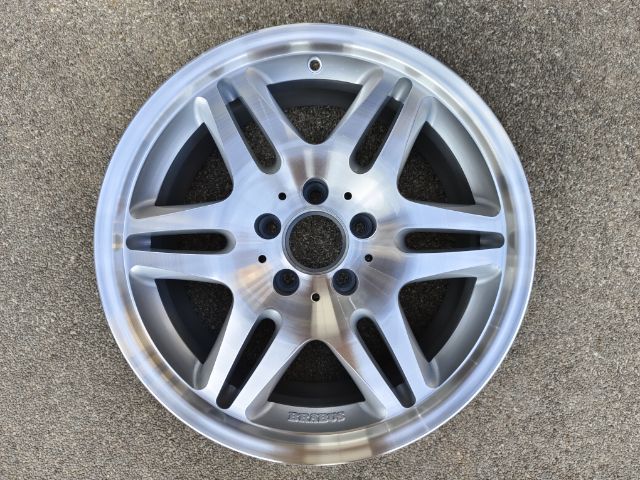 อื่นๆ 18" อื่นๆ ล้อ BRABUS Monoblock 6 แท้ ขอบ 17 กว้าง 8 ออฟเซ็ท 30 4วง มีฝากลางงานเทียบอย่างดีให้4ฝา ล้อพร้อมใส่ใช้งานกับเบนซ์ได้หลายรุ่น