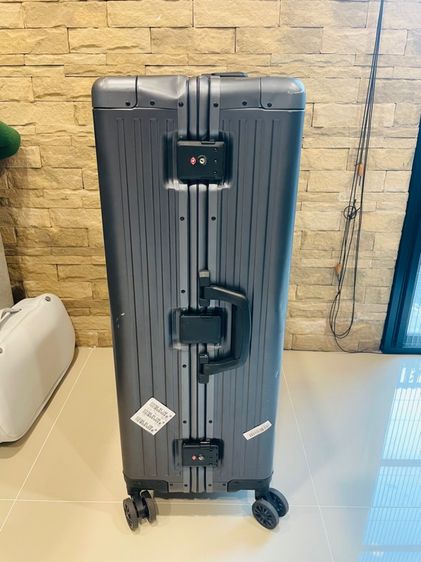 กระเป๋าเดินทางอลูมิเนียมแท้ รูปที่ 5