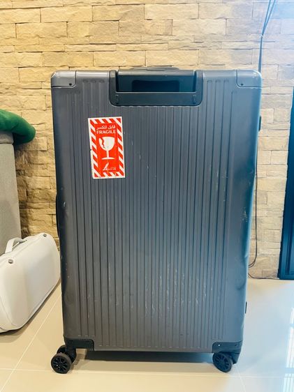 กระเป๋าเดินทางอลูมิเนียมแท้ รูปที่ 3