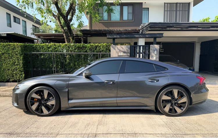 Audi รุ่นอื่นๆ 2022 รุ่นย่อยอื่นๆ Sedan ไฟฟ้า ไม่ติดแก๊ส เกียร์อัตโนมัติ เทา รูปที่ 4