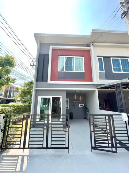 ขายด่วน ทาวน์โฮมแปลงมุม ต้นซอย โครงการแสนสิริ ใกล้ Clubhouse l Built in ทั้งหลัง พร้อมอยู่