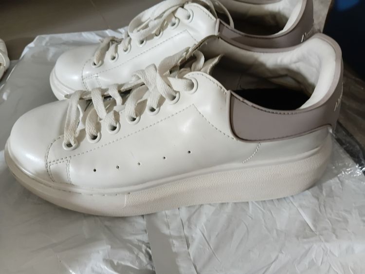  รองเท้าลำลอง Alexander Mcqueen รูปที่ 4