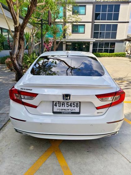 Honda Accord 2023 2.0 e:HEV Tech Sedan ไฮบริด ไม่ติดแก๊ส เกียร์อัตโนมัติ ขาว รูปที่ 2