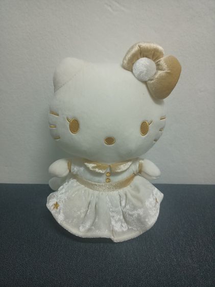 SANRIO Hello Kitty Plushie 24 cm